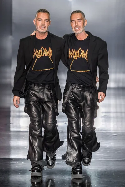 Look 53